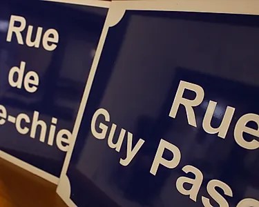 Services pour signalétique institutionnel